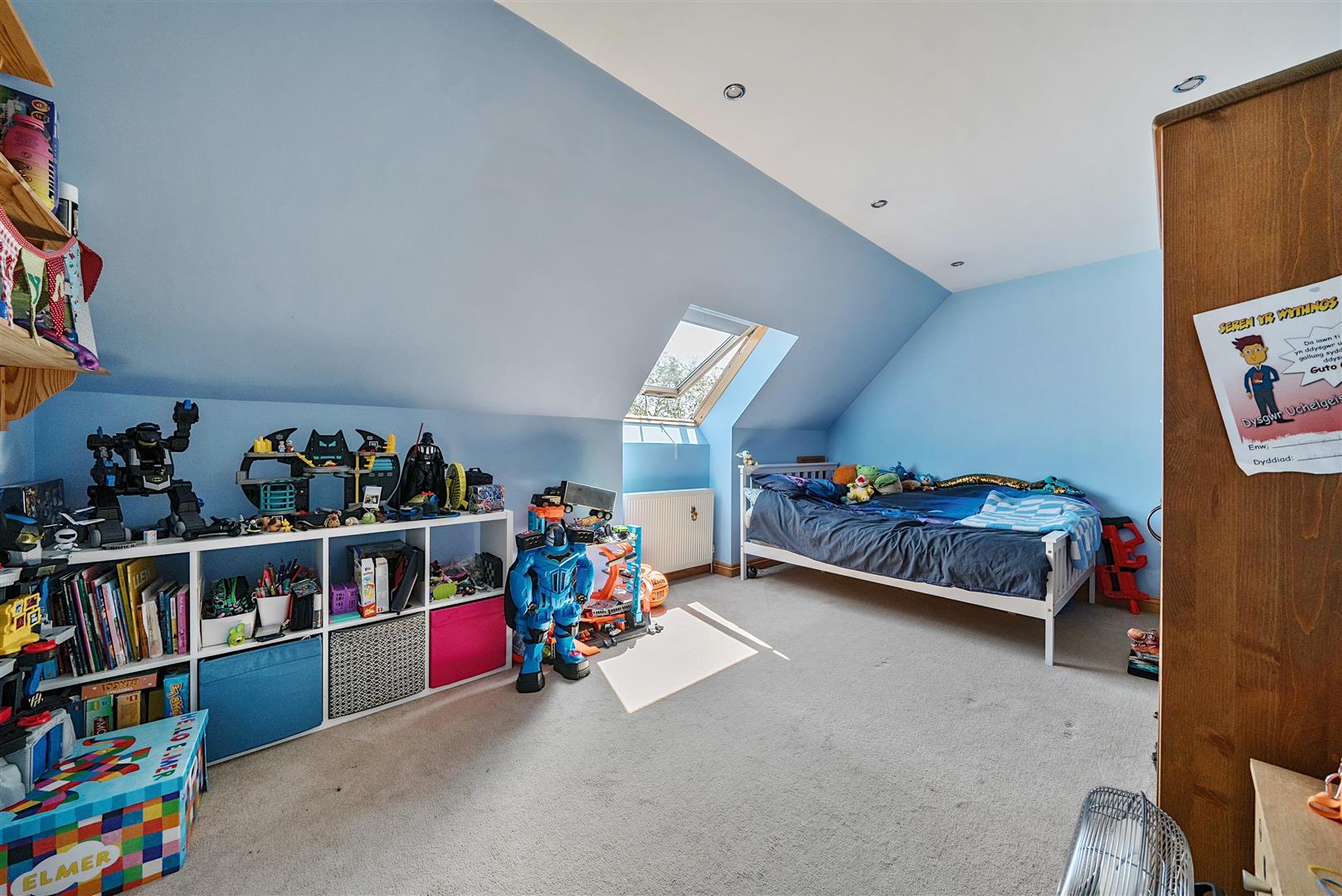 Yr Allt, Llangennech, Llanelli, SA14 8YU